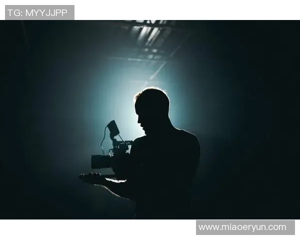 如何制作足球组队球星卡视频技巧及创作步骤详细解析