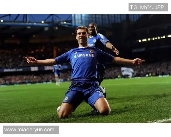 布鲁日足球名宿回顾:辉煌岁月与传奇球星的精彩历程 布鲁日足球名宿回顾:辉煌岁月与传奇球星的精彩历程