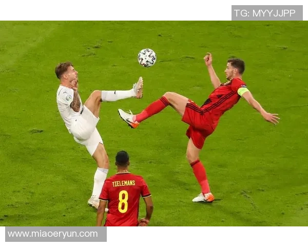 比利时足球后防球星：铁闪电维尔通亨